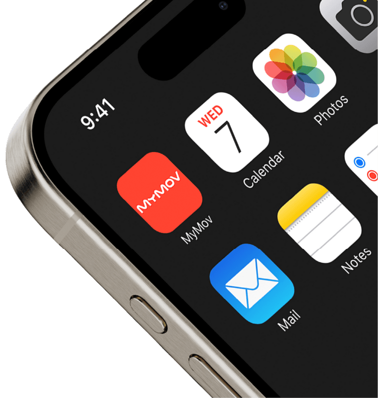 Celular exibindo o aplicativo MyMov